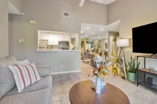 Photo #5: ML81987352 Listing 