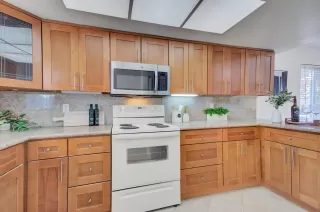 Photo #5: ML81987361 Listing