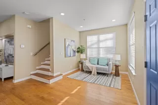 Photo #4: ML81987605 Listing