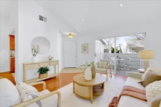 Photo #4: ML81988152 Listing