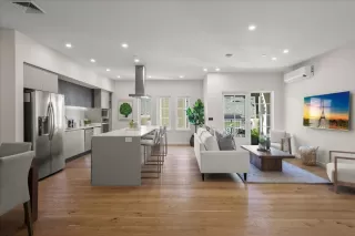 Photo #3: ML81989385 Listing