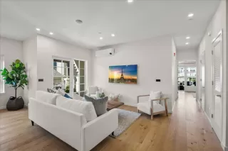 Photo #4: ML81989385 Listing