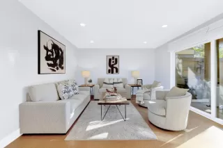 Photo #5: ML81989818 Listing