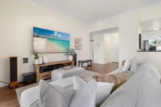 Photo #5: ML81989977 Listing 