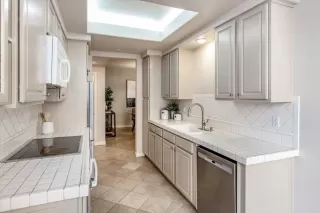 Photo #6: ML81990074 Listing