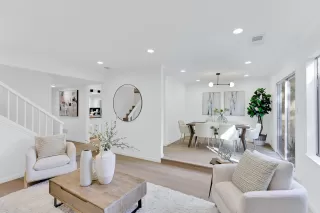 Photo #5: ML81990607 Listing