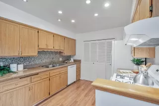 Photo #6: ML81990952 Listing