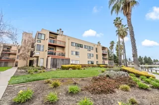 Photo #2: ML81991894 Listing