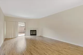 Photo #5: ML81991935 Listing