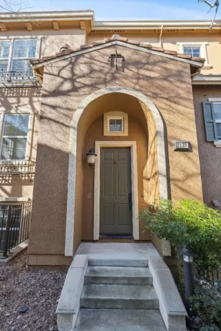 Photo #5: ML81991952 Listing