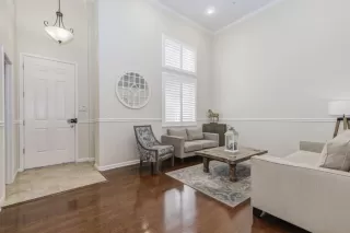 Photo #4: ML81992575 Listing