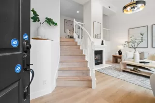 Photo #4: ML81992833 Listing 