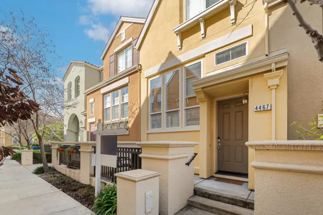 MLS: ML81992959 Condo For Sale