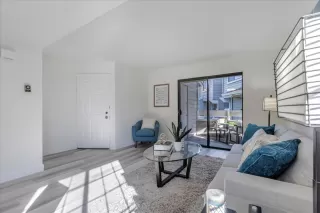 Photo #4: ML81993015 Listing 