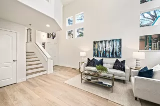 Photo #4: ML81993552 Listing