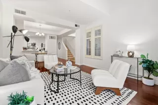 Photo #6: ML81993665 Listing