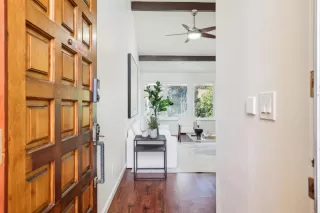 Photo #5: ML81993738 Listing