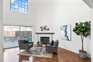 Photo #5: ML81993998 Listing