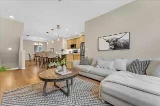 Photo #4: ML81994408 Listing 