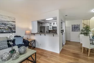 Photo #4: ML81994523 Listing