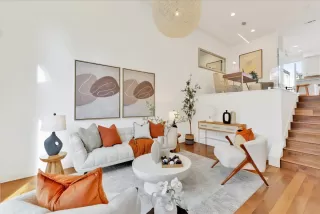 Photo #2: ML81994552 Listing 