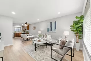 Photo #2: ML81994946 Listing 