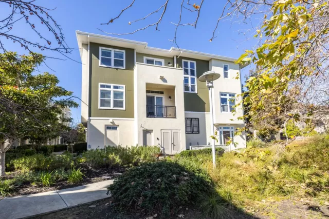 MLS: ML81994991 Condo For Sale