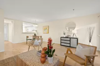 Photo #5: ML81995011 Listing 