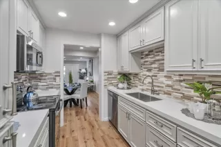 Photo #4: ML81995046 Listing