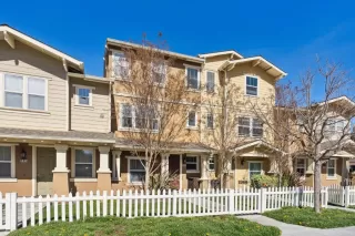 Photo #2: ML81995338 Listing