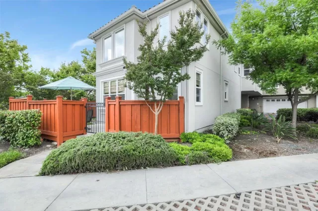 MLS: ML81995387 Condo For Sale