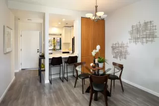 Photo #5: ML81995608 Listing 