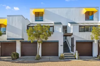 Photo #2: ML81995682 Listing 