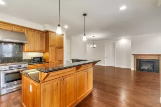 Photo #5: ML81995692 Listing