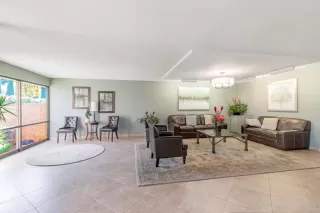 Photo #5: ML81995709 Listing 