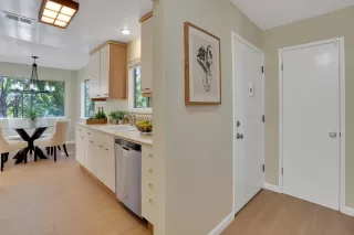 Photo #2: ML81995728 Listing 