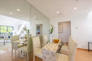 Photo #5: ML81995833 Listing