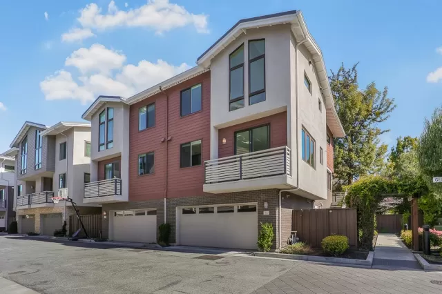 MLS: ML81996129 Condo For Sale