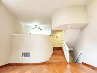 Photo #5: ML81996190 Listing