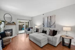 Photo #4: ML81996191 Listing