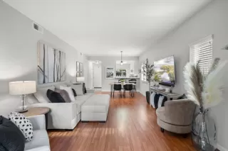 Photo #6: ML81996191 Listing