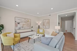 Photo #5: ML81996219 Listing 