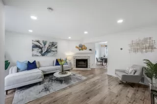 Photo #3: ML81996326 Listing