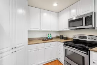 Photo #5: ML81996355 Listing 