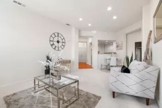 Photo #6: ML81996355 Listing 