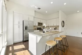 Photo #6: ML81996361 Listing 