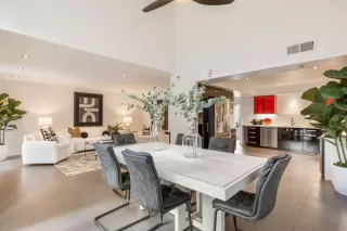 Photo #4: ML81996381 Listing