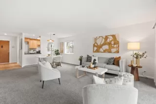 Photo #5: ML81996394 Listing