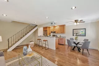 Photo #6: ML81996460 Listing