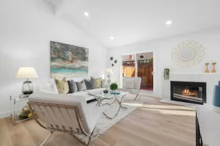 Photo #5: ML81996489 Listing 